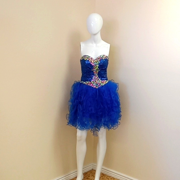 Juliet Dresses & Skirts - Nwt Juliet size x-small homecoming or prom dress